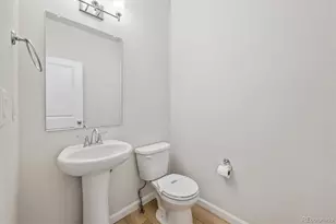 10581 Paris St, Commerce City, CO 80640 - Photo 9