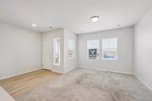 10581 Paris St, Commerce City, CO 80640 - Photo 5