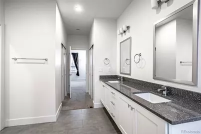 5540 Valentia Court, Denver, CO 80238 - Photo 17