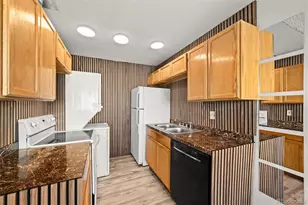 10752 E Exposition Ave, Aurora, CO 80012 - Photo 9