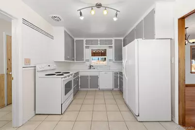 805 Sixth Street #A, Castle Rock, CO 80104 - Photo 9