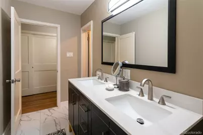 2550 E Eldorado Place, Denver, CO 80210 - Photo 31