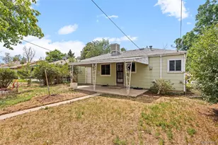 2256 Geneva St, Aurora, CO 80010 - Photo 29