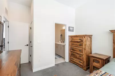 910 W 40th Avenue, Denver, CO 80211 - Photo 13