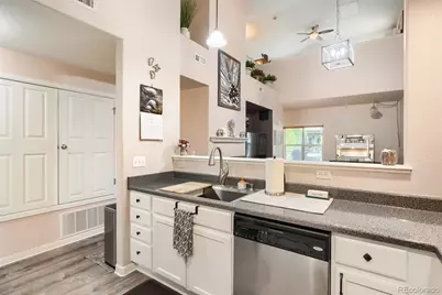 5800 Tower Road #1006, Denver, CO 80249 - Photo 13