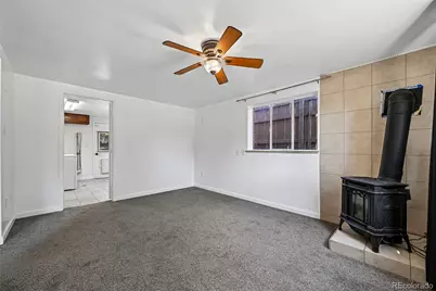 2261 Oakland Street, Aurora, CO 80010 - Photo 33