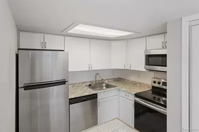 17054 E Tennessee Drive #207, Aurora, CO 80017 - Photo 11