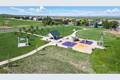 1435 S Duquesne Court, Aurora, CO 80018 - Photo 47