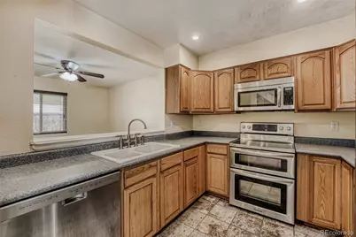 16847 E Kent Drive, Aurora, CO 80013 - Photo 9