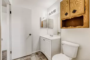 16847 E Kent Dr, Aurora, CO 80013 - Photo 17