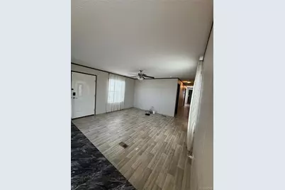 4211 E 100th Avenue, Thornton, CO 80229 - Photo 13