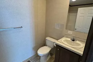 4211 E 100th Ave, Thornton, CO 80229 - Photo 21