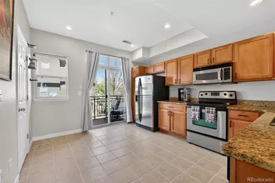 18726 E Yale Circle #E, Aurora, CO 80013 - Photo 9