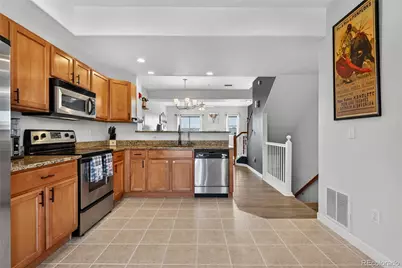 18726 E Yale Circle #E, Aurora, CO 80013 - Photo 7