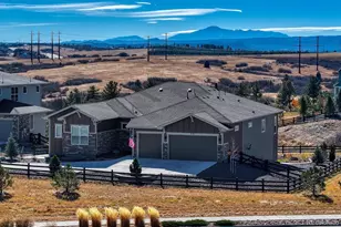 3158 Wingspan Pt, Castle Rock, CO 80108 - Photo 3