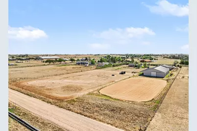 1277 S Indianfield Street, Bennett, CO 80102 - Photo 3