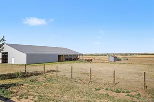 1277 S Indianfield St, Bennett, CO 80102 - Photo 5