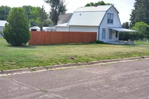 410 Kendall Ave, Flagler, CO 80815 - Photo 3