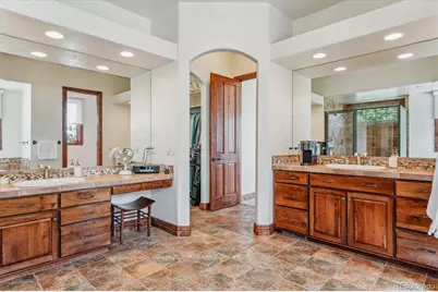 9560 Bear Claw Drive, Littleton, CO 80127 - Photo 19