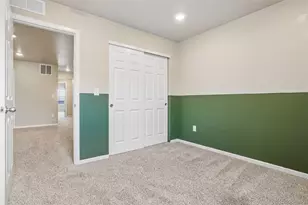22160 E 8th Ave, Aurora, CO 80018 - Photo 21