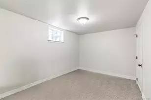 1868 S Winona Ct, Denver, CO 80219 - Photo 27