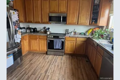 480 Hayloft Way, Brighton, CO 80601 - Photo 3