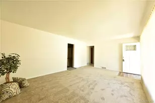 1120 Horseshoe Dr, Pueblo, CO 81001 - Photo 5