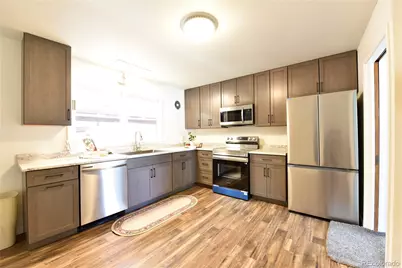 1120 Horseshoe Drive, Pueblo, CO 81001 - Photo 7