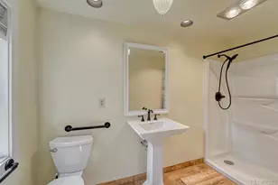 724 N Corona St, Denver, CO 80218 - Photo 33