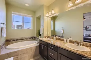 518 E Dry Creek Pl, Littleton, CO 80122 - Photo 19