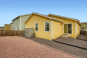 47385 Lily Ave, Bennett, CO 80102 - Photo 25