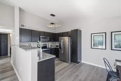 4747 S Balsam Way #22-203, Littleton, CO 80123 - Photo 3