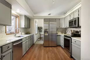 2912 Lake Park Way, Longmont, CO 80503 - Photo 5