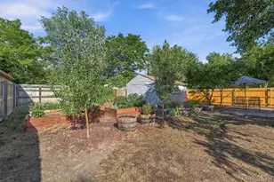 195 Perry St, Denver, CO 80219 - Photo 19