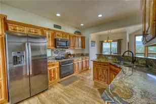 70 Lone Wolf Ct, Dillon, CO 80435 - Photo 3