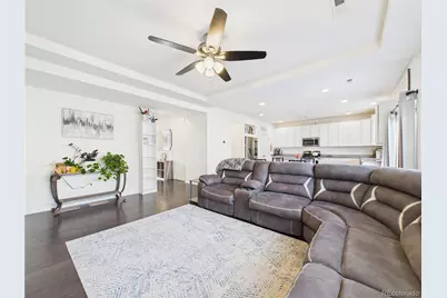 10541 Racine Way, Commerce City, CO 80022 - Photo 7