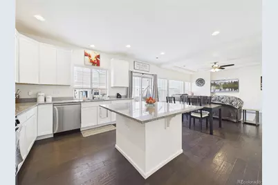 10541 Racine Way, Commerce City, CO 80022 - Photo 11