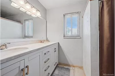 945 Garnet Street, Broomfield, CO 80020 - Photo 9
