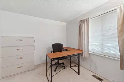 945 Garnet Street, Broomfield, CO 80020 - Photo 5