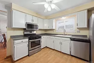 945 Garnet St, Broomfield, CO 80020 - Photo 3