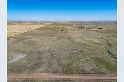 58701 E Lake Place, Strasburg, CO 80136 - Photo 11