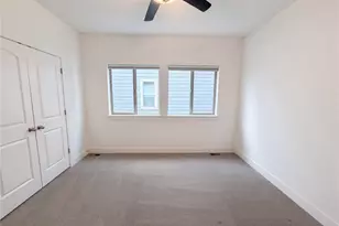 11466 E 27th Ave, Denver, CO 80238 - Photo 17