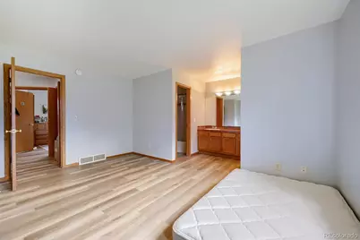 501 Manhattan Drive #103, Boulder, CO 80303 - Photo 7
