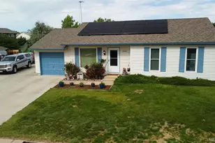 19258 E Kansas Dr, Aurora, CO 80017 - Photo 1