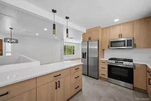 2015 Arapahoe St, Golden, CO 80401 - Photo 9