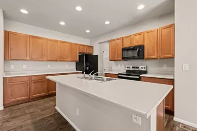 4709 Helena Street, Denver, CO 80239 - Photo 9