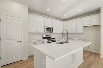 6026 N Orleans Street, Aurora, CO 80019 - Photo 13