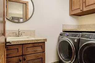 2417 Garmisch Dr, Vail, CO 81657 - Photo 11