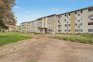 9335 E Center Ave, Denver, CO 80247 - Photo 29