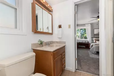 1057 Ursula Street, Aurora, CO 80011 - Photo 15